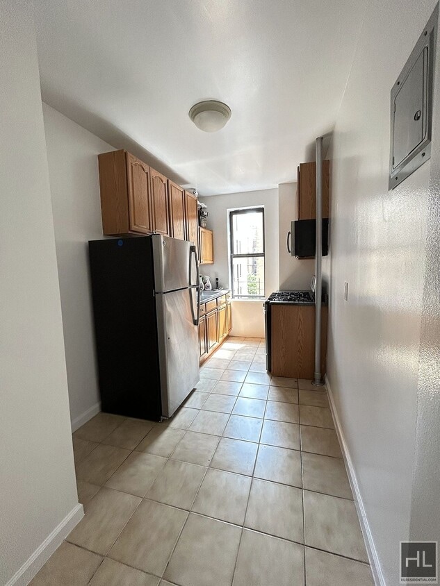 Building Photo - West 171st Street