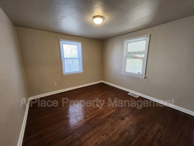 Building Photo - 9416 Kathlyn Dr