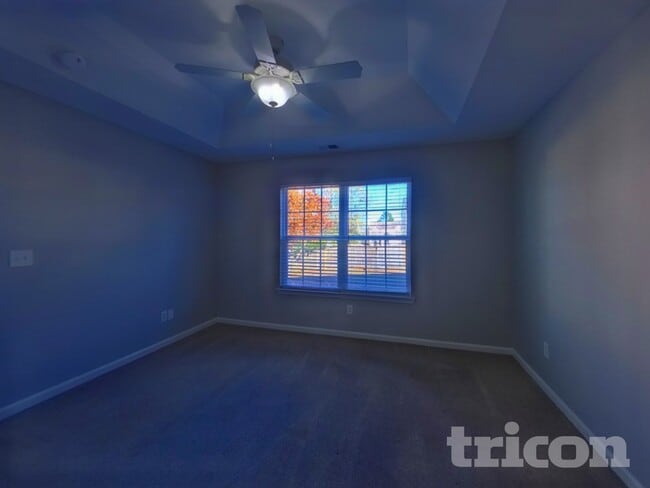 Building Photo - 420 Hedge Grove Ln