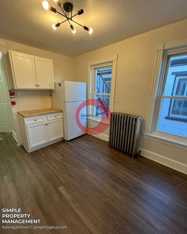 Photo - 355 N 2nd St Apartment