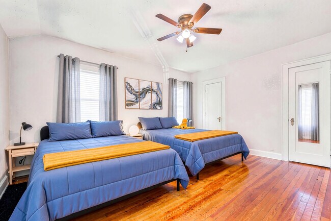 Foto del edificio - 949 SW 13th St