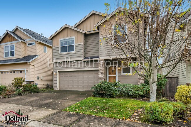 Building Photo - ** Now Available! ** Gorgeous Pet-Friendly...