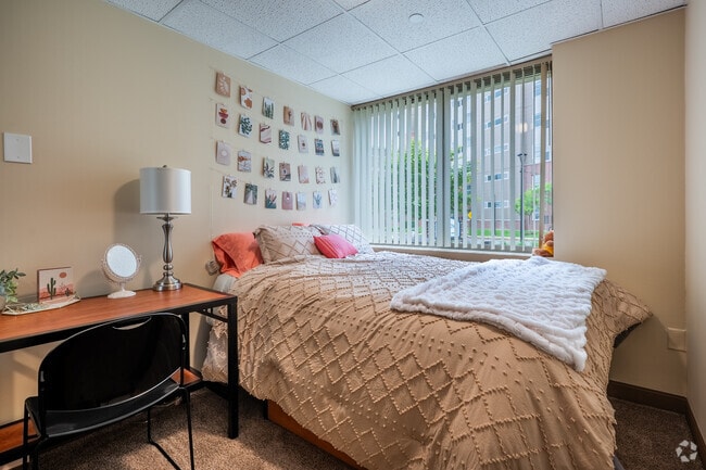 3BR, 1BA - 661SF - Bedroom - Pierpont Place