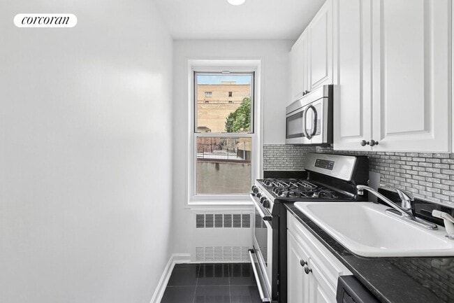 Foto del edificio - 401 W 56th St