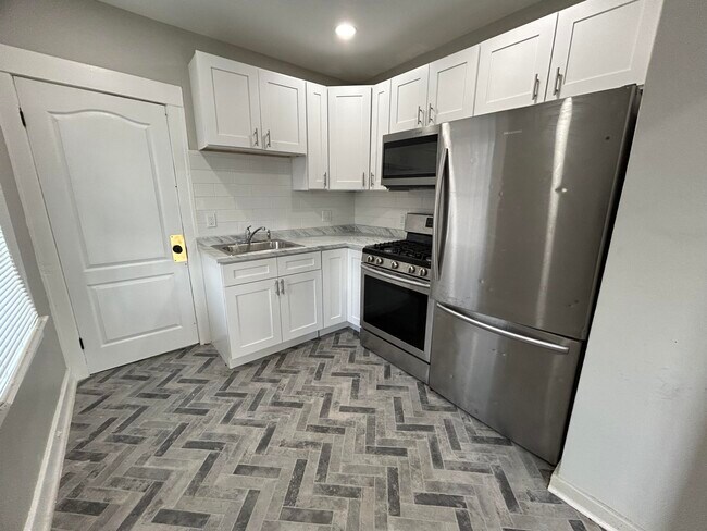 Foto del edificio - 2960 Kendall St