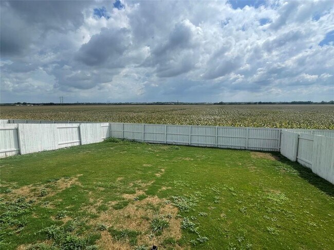 Foto del edificio - 2731 Winding Creek Rd
