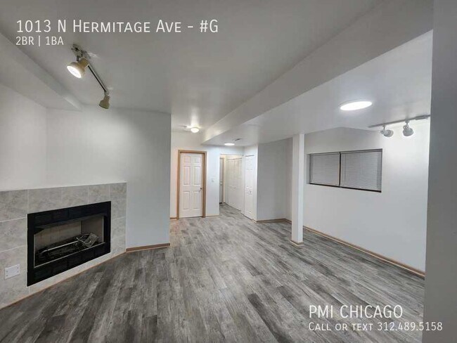 Building Photo - Newly rehabbed 2bed/ 1ba Wicker park GARDE...