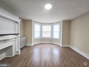Building Photo - 5222 Catharine St