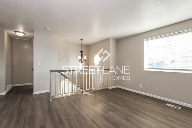 Foto del edificio - Charming 4 Bedroom in West Jordan!