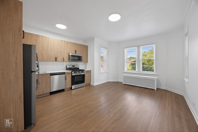 Foto del edificio - 6511 N Leavitt St