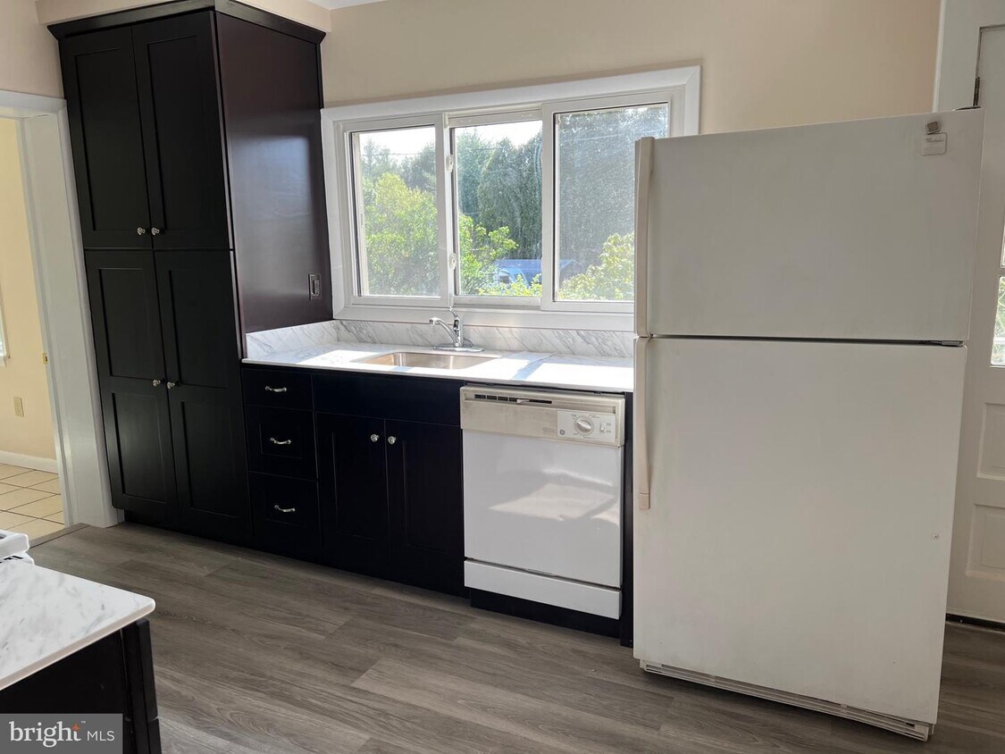 1231 Water St, East Greenville, PA 18041 House for Rent in East