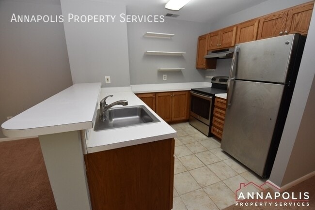 Building Photo - 30 Hearthstone Ct