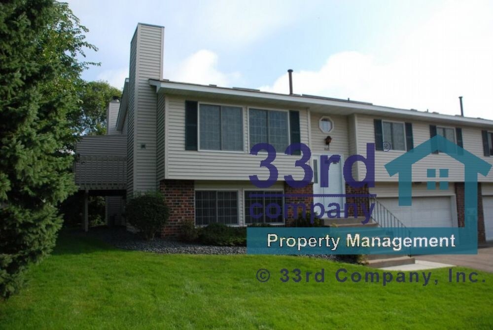 Primary Photo - 4619 Ridge Cliff Dr