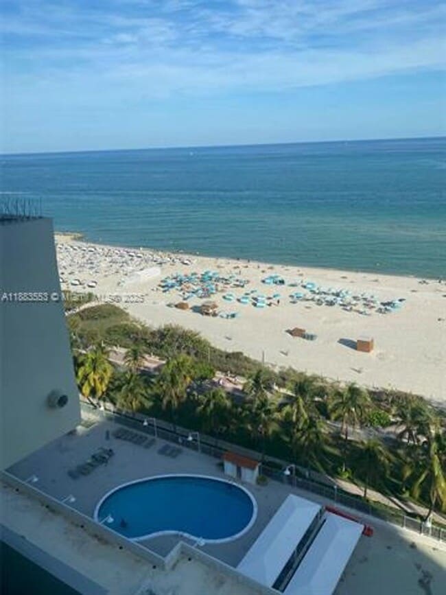 Photo - 2899 Collins Ave Apartment