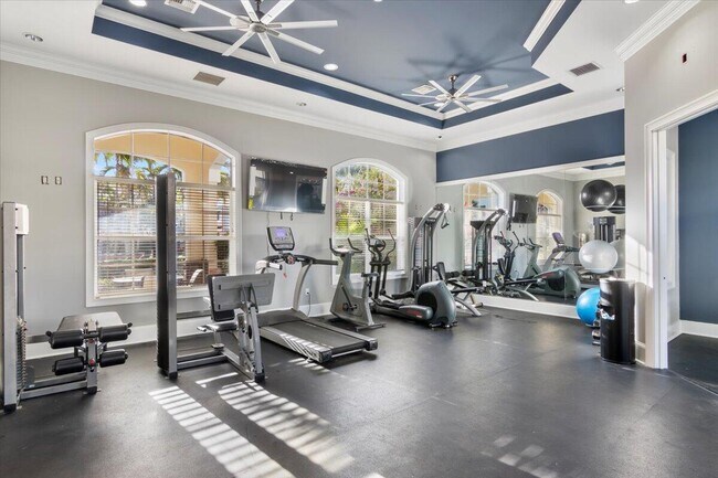 Foto del edificio - 9849 Baywinds Blvd