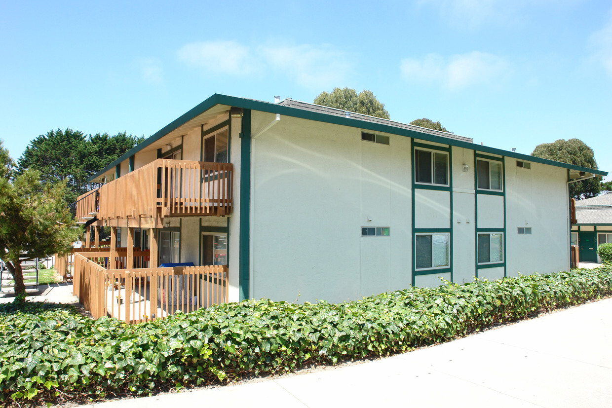 Primary Photo - Cypress Gardens Apartments