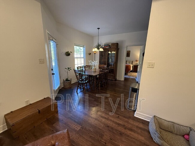 Foto del edificio - 15160 County Rd 1113