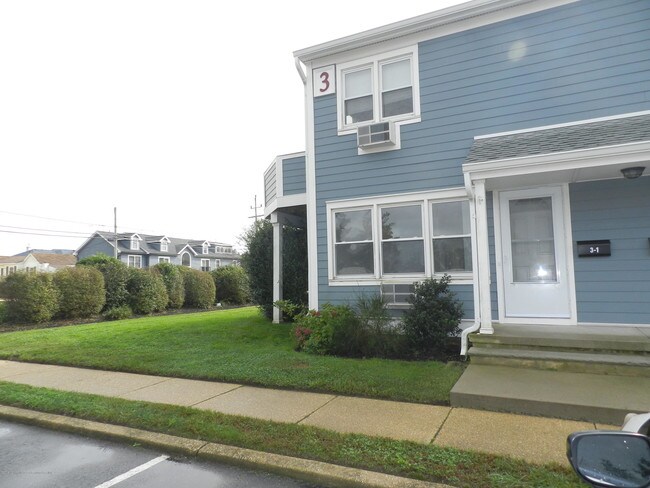 Building Photo - 100 Seaview Ave