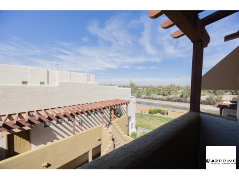 South Mountain Convenience in this Lovely 1/1 Phoenix Condo! - South Mountain Convenience in this Lovely 1/1 Phoenix Condo!