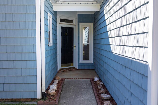 Building Photo - 9801 Whiteclay Ct