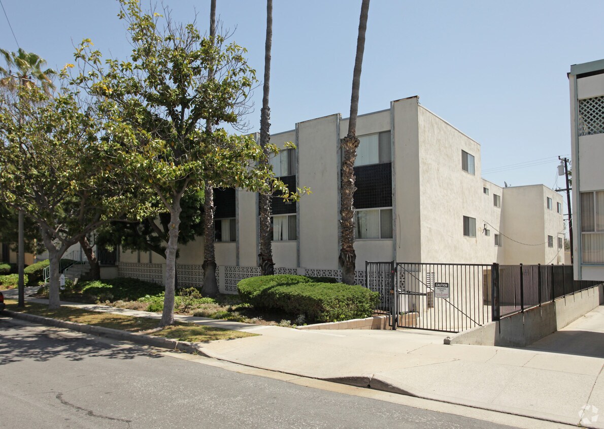 Foto principal - Osage Court Apartments