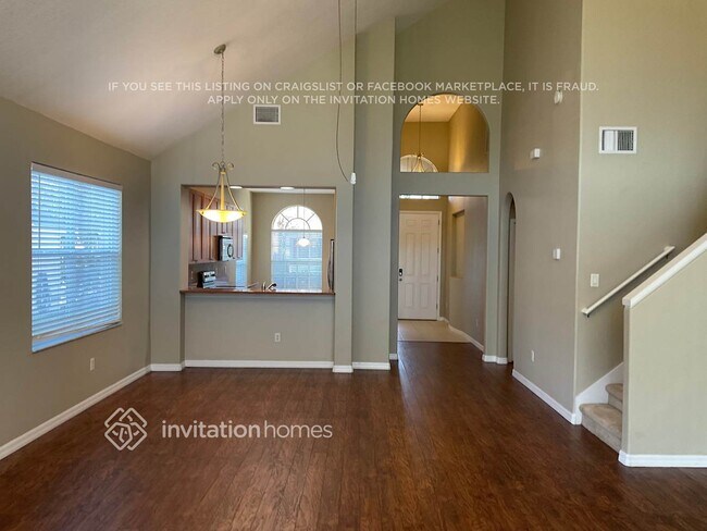 Building Photo - 30738 Pumpkin Ridge Dr