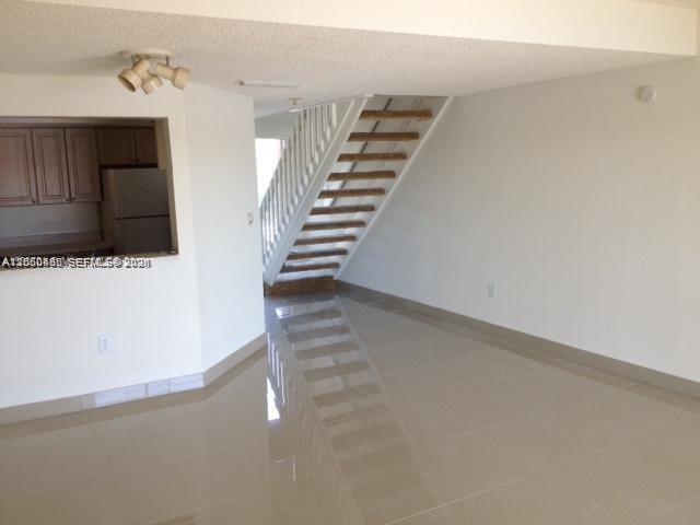 Building Photo - 5200 NW 31st Ave