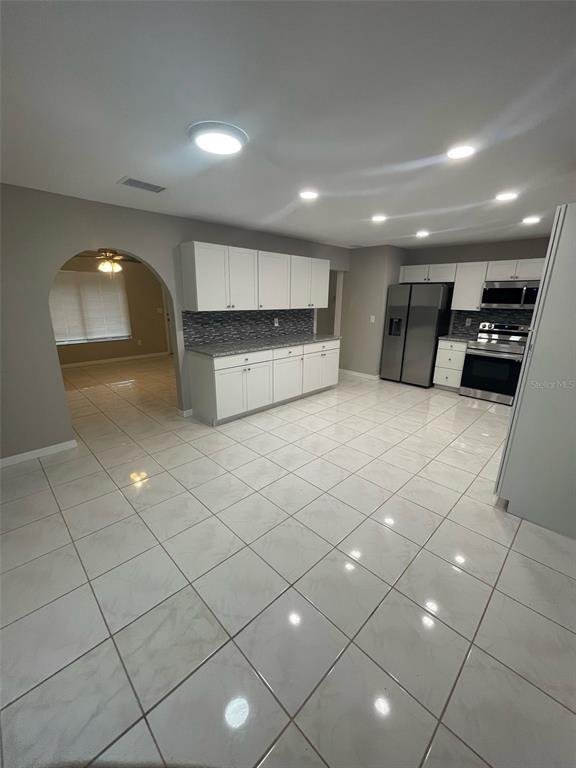Foto del edificio - 4246 Hokan Ave