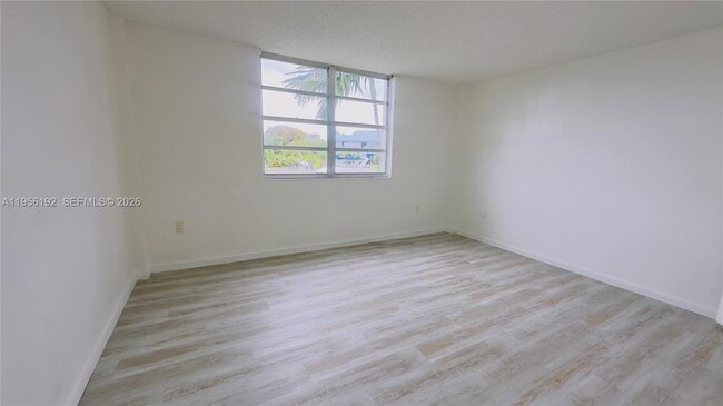 Building Photo - 2841 NE 163rd St