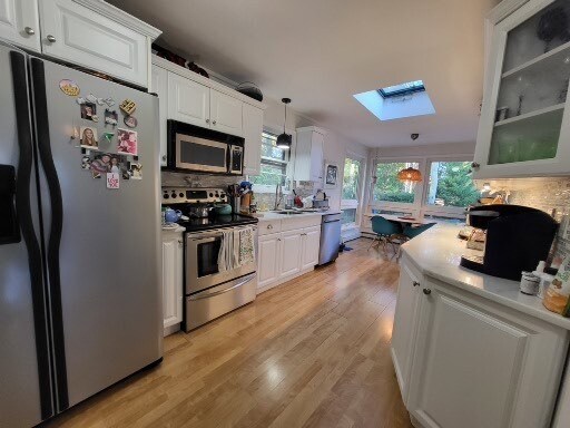 Building Photo - 4 Mary Ct