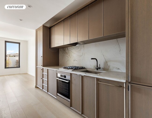 Building Photo - 58 St Marks Pl