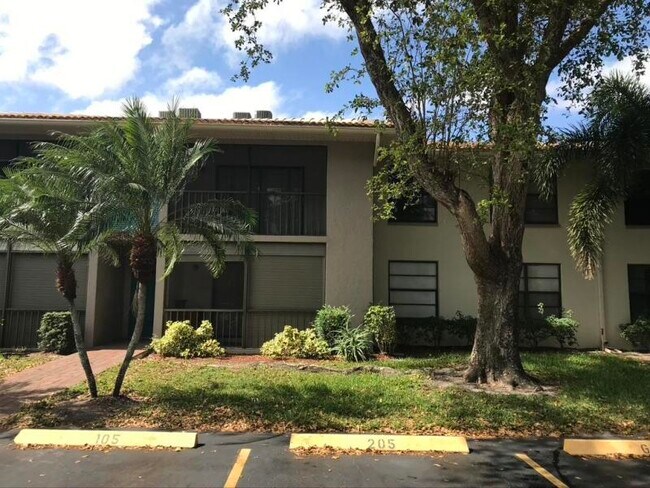 Foto del edificio - 9815 Pineapple Tree Dr