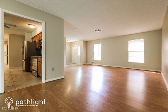 Building Photo - 4 br, 2 bath House - 7321 Proctor Rd