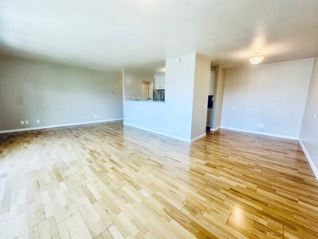 Foto del edificio - Condo- York