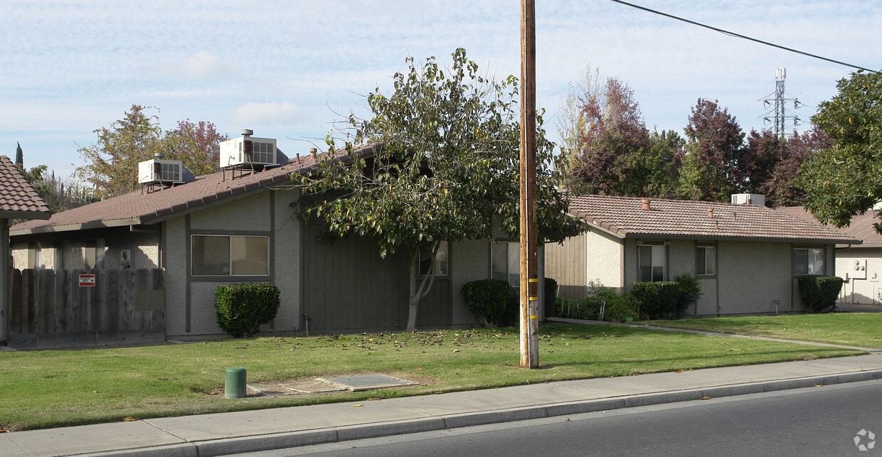 25412577 N Winton Way, Atwater, CA 95301 Apartments in Atwater, CA