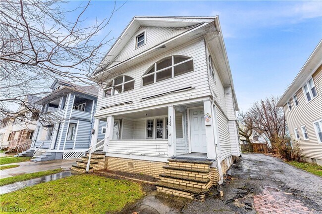 Building Photo - 3402 W 117th St