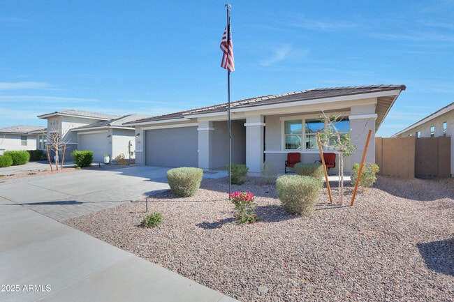 Building Photo - 5121 N 181st Dr