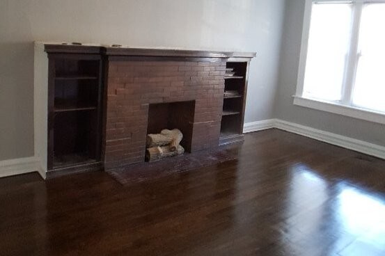 Foto principal - 6430 S Ellis Ave
