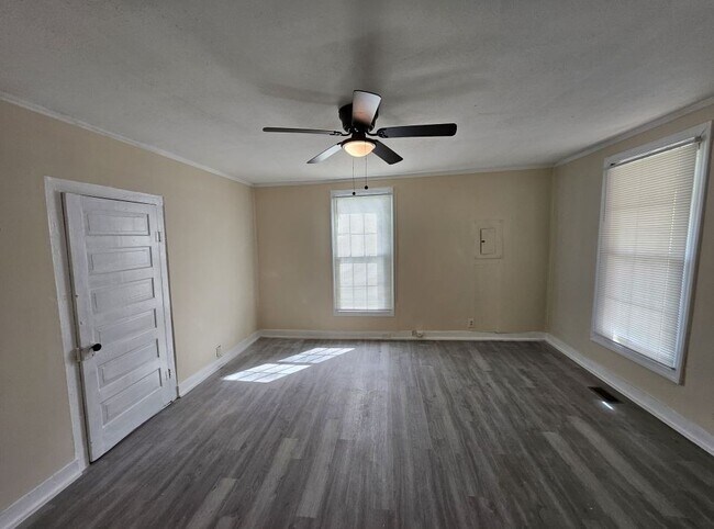 Foto del edificio - 1101 Truitt Ave