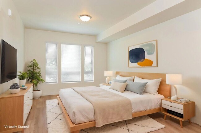 Interior Photo - 22025 NE HALSEY ST.