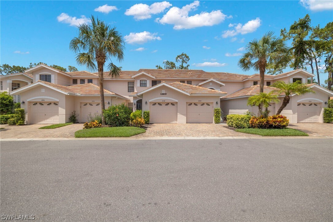 12619 Fox Ridge Dr Unit 2103, Bonita Springs, FL 34135 Condo for Rent