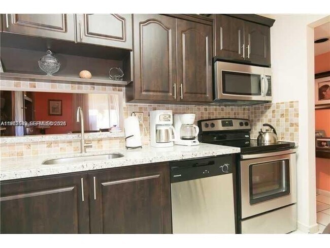 Foto del edificio - 8600 SW 133rd Avenue Rd