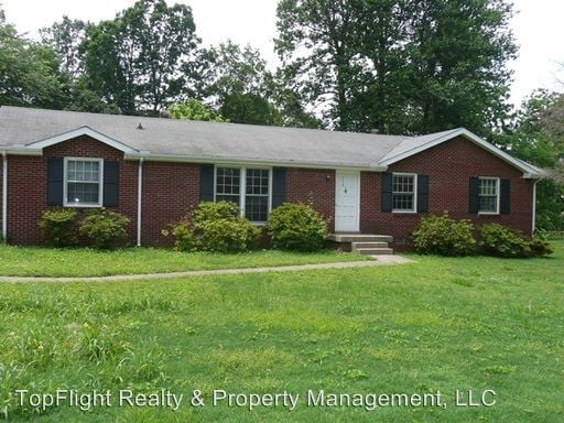 Primary Photo - 310 Chateauroux Dr