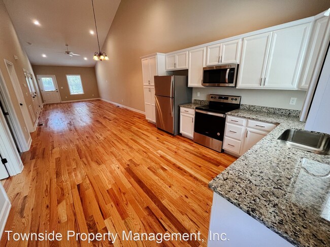 Building Photo - 3 br, 2.5 bath House - 107 Mt. Tabor Rd.