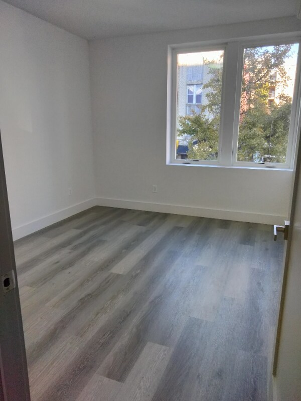 Foto del edificio - 1918 Avenue M