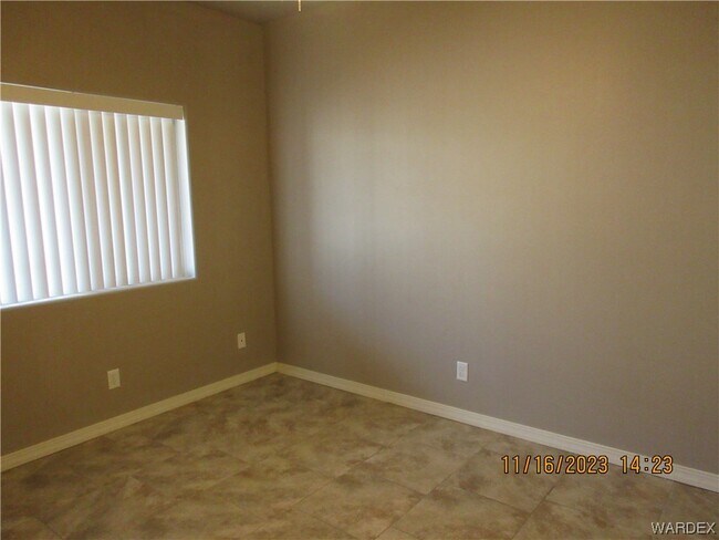 Foto del edificio - 3526 N Irving St