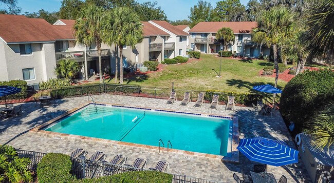 Peppertree Village Apartments Lakeland Fl Apartments Com