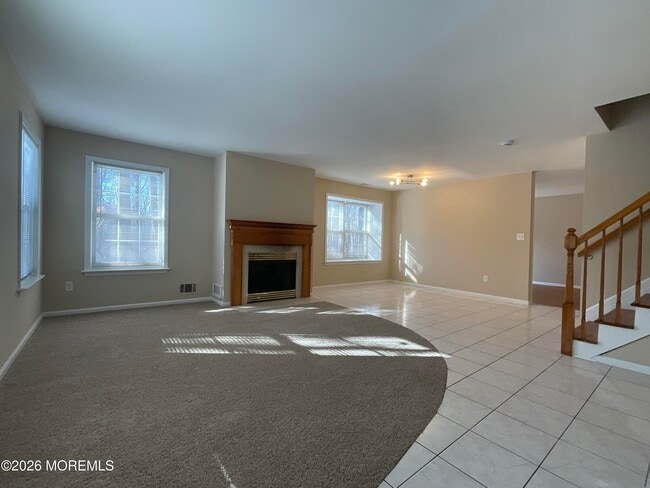 Building Photo - 1121 Roseberry Ct