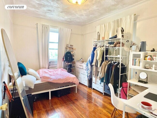 Foto del edificio - 216 Winthrop St