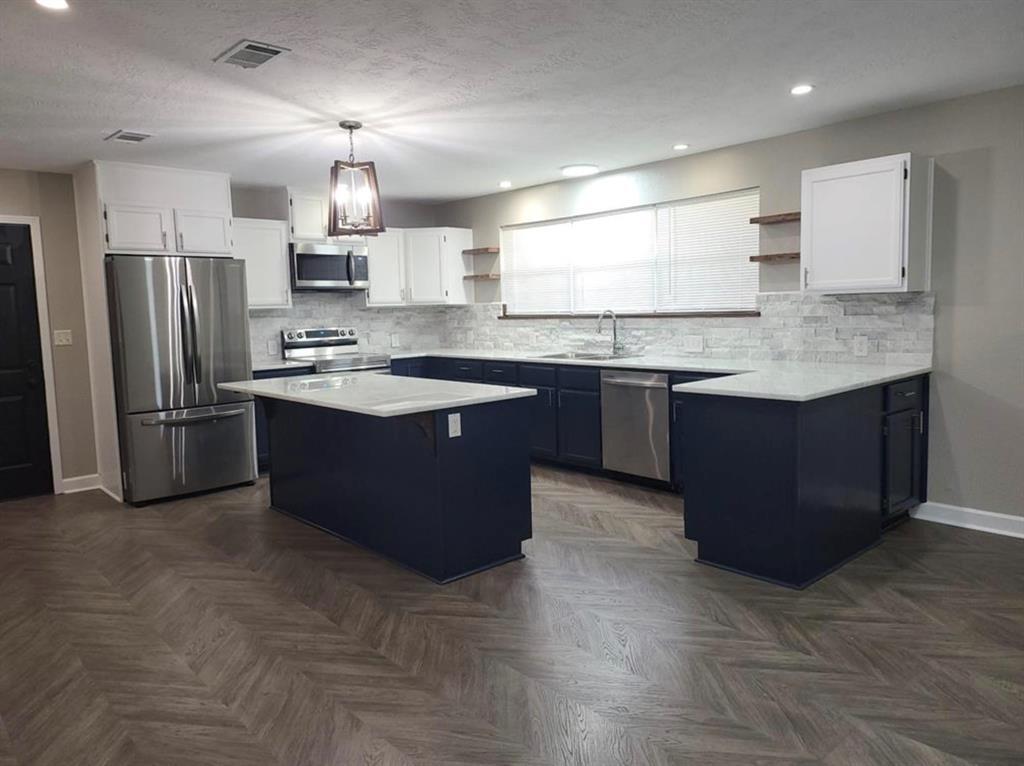 Foto principal - 115 Matthews Ln